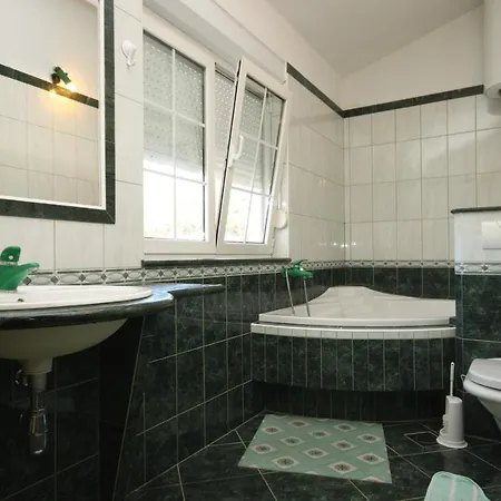 With A Parking Space Baska Voda, Makarska - 6785 *